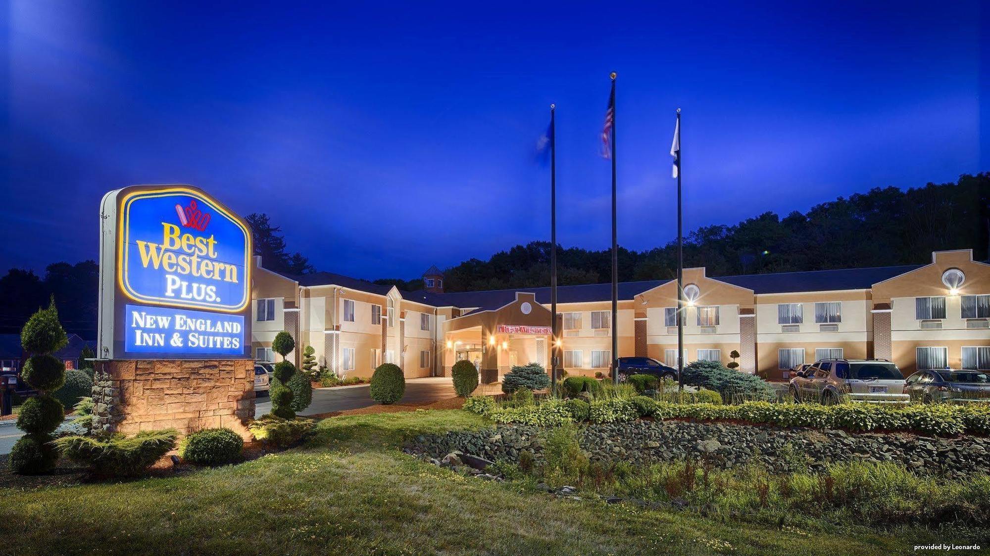 Best Western Plus New England Inn & Suites Berlin Ngoại thất bức ảnh